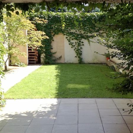 Apartment With Garden In City Center Krakov Exteriér fotografie