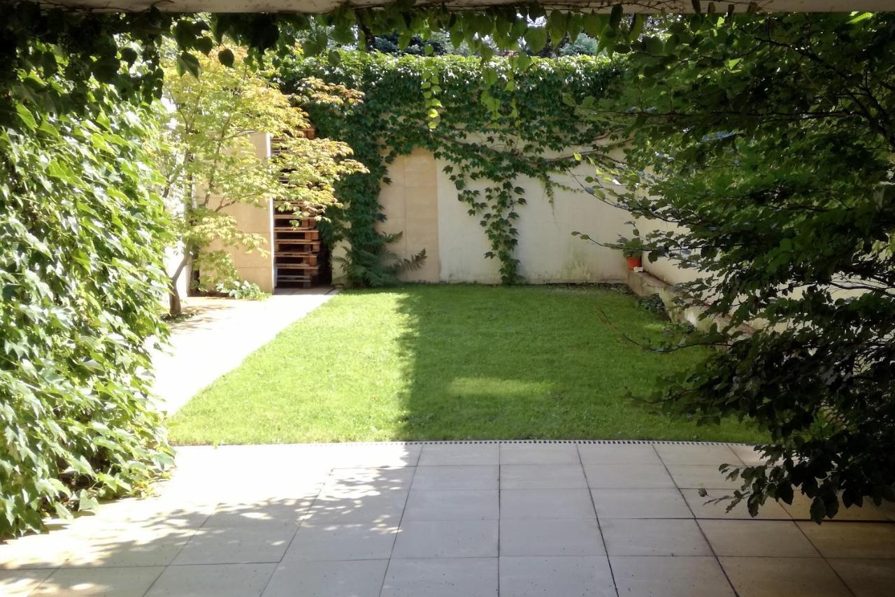 Apartment With Garden In City Center Krakov Exteriér fotografie